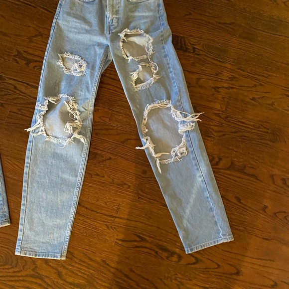 two pairs of BDG jeans - Picture 2 of 3